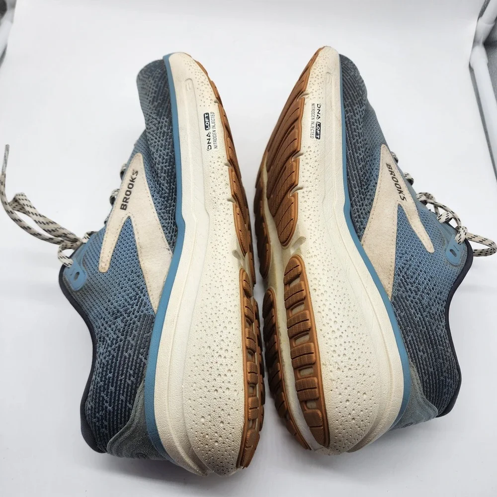 Brooks ghost max